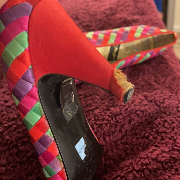 Heels - Picture 3 of 5